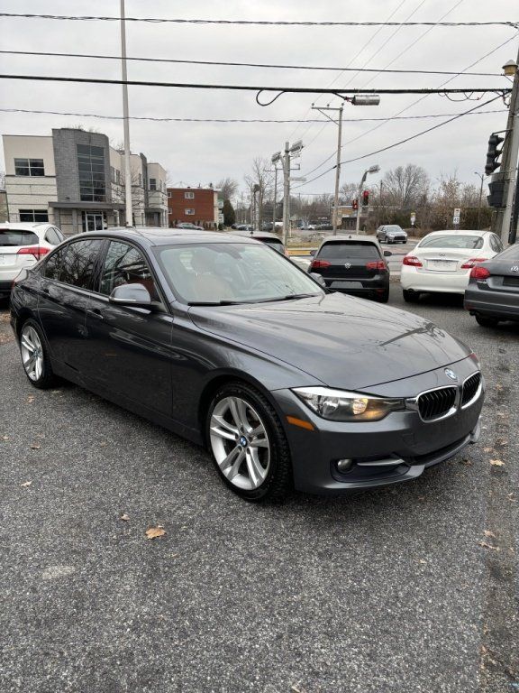 BMW 320i 2015 - Thumbnail 4